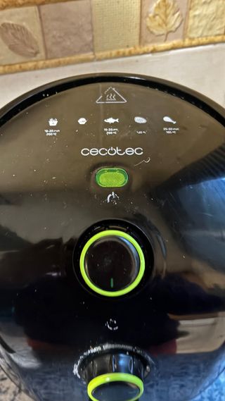 Cecotec Freidora de Aire Negra.1,2 l