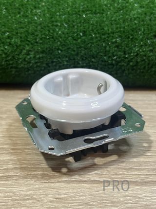 Base presa terra laterale in porcellana Fontini