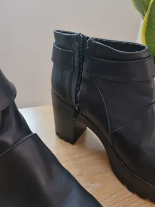 Botines Camila's Piel Plataforma