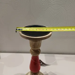 Portacandele in legno e rosso
