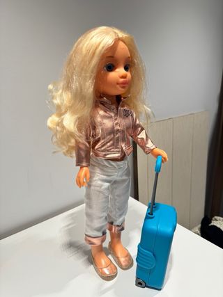 Nancy 2 Muñecas y Mochila Lentejuelas