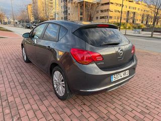 Opel Astra 1.6 CDTI 110 CV 5 PUERTAS