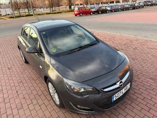 Opel Astra 1.6 CDTI 110 CV 5 PUERTAS