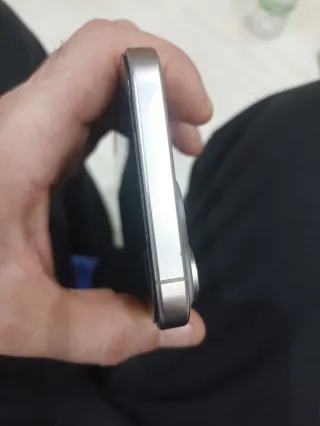 iPhone 16 Pro Max 256 GB salud de batería 94