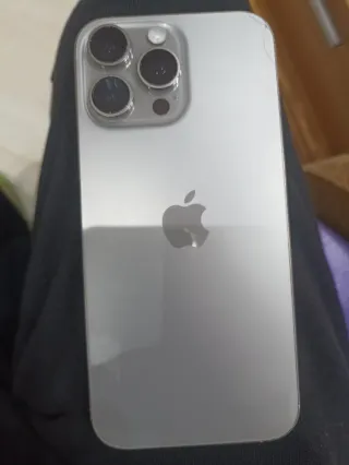 iPhone 16 Pro Max 256 GB salud de batería 94