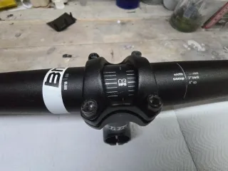 Manubrio e attacco manubrio BMC MTB