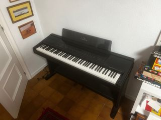 Piano Yamaha Clavinova CVP-8