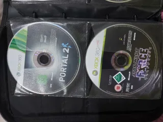 Xbox 360 Juegos: Aliens vs Predator y Fable III