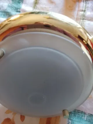 Lámpara moderna 3 tulipas dorada