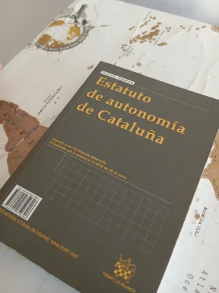 Estatut d¿autonomia de Catalunya/Estatuto de au...