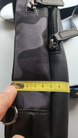 Bandolera Múnich Camuflaje Negra