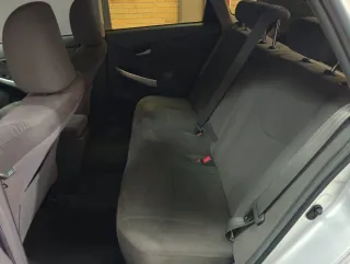 Toyota Prius Híbrido 1.8HSD 136cv 170.000KM 2012