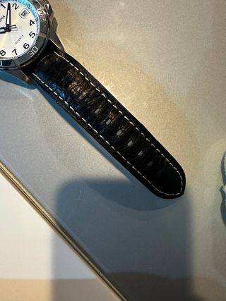 Reloj Festina Cuero Negro y Plata