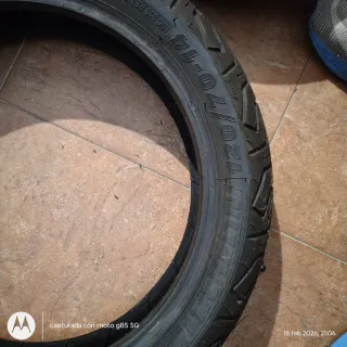 Neumático Michelin 140/60-14