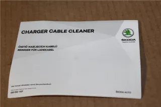Limpiador Cable Carga Universal Skoda