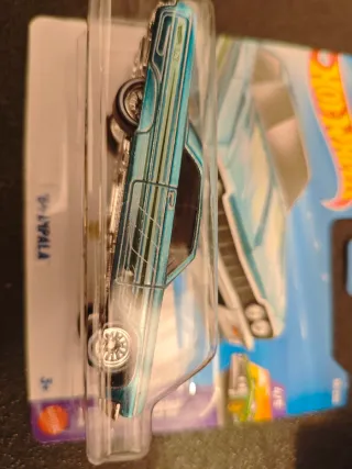 Hot Wheels Impala '64 STH + normal