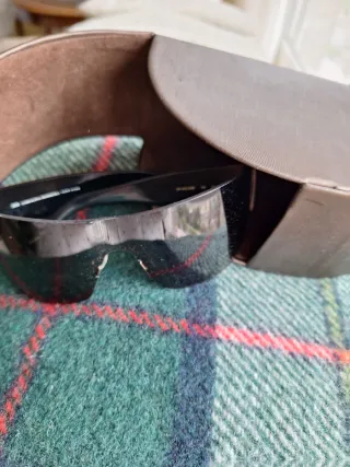 Gafas de sol Carolina Herrera negras