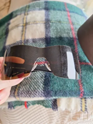 Gafas de sol Carolina Herrera negras