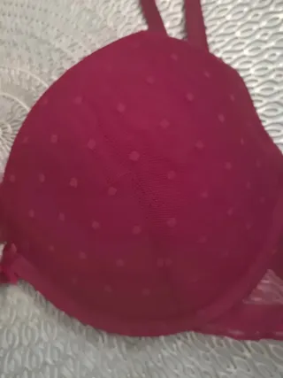 Sujetador push-up Oysho rojo