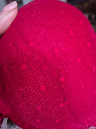 Sujetador push-up Oysho rojo