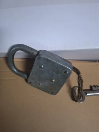 Candado Abus antiguo con llave