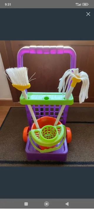 Carrito de limpieza para niños