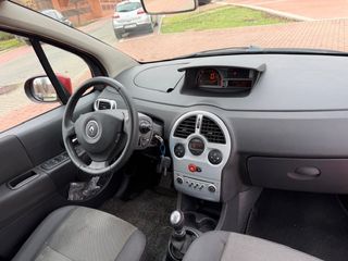 Renault Modus 1.5 DCI 5 PUERTAS