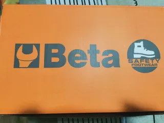 Scarpe antinfortunistiche Beta n.43 nuove