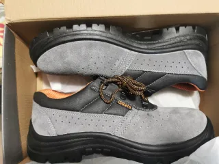 Scarpe antinfortunistiche Beta n.43 nuove