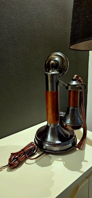 Teléfono antiguo de disco