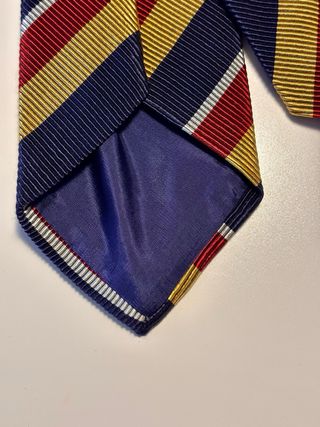 Cravatta uomo a righe