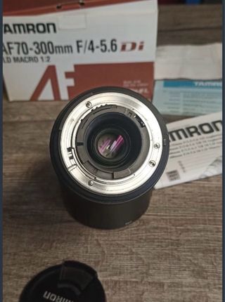 Teleobjetivo Tamron AF 70-300mm F/4-5.6 Di LD Macr