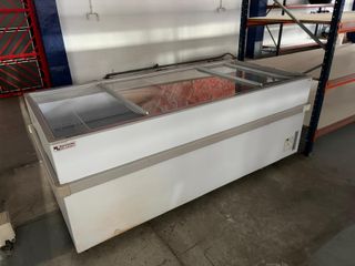 Congelador Isla Infrico 200cm