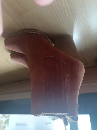 Lote botines piel marrón y negros T.37