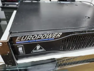 Amplificador Behringer Europower EP1500