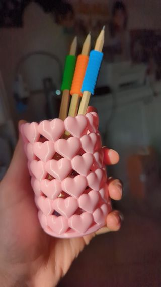 Porta penne a forma di cuore rosa