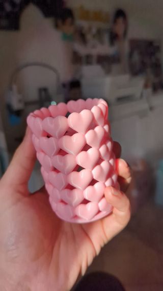 Porta penne a forma di cuore rosa