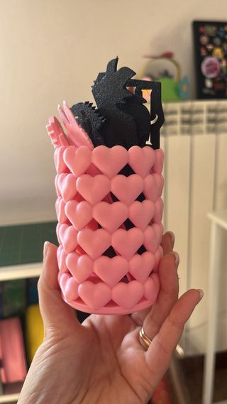 Porta penne a forma di cuore rosa