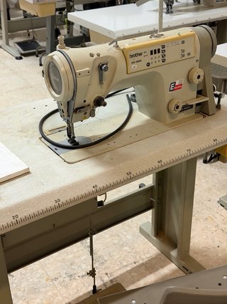 MAQUINAS  TALLER DE CONFECCIÓN
