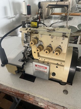 MAQUINAS  TALLER DE CONFECCIÓN