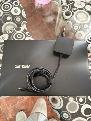 Portátil Asus Zenbook 14 Negro