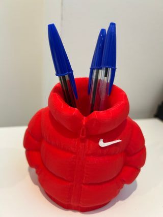 Portalápices Nike Rojo