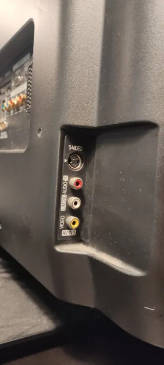 Televisión LG 32LC45