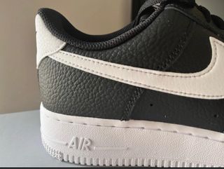 Nike Air Force 1 '07 Cuero Negro Blanco