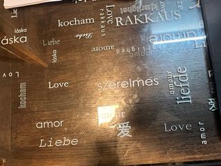 Escritorio antiguo de madera