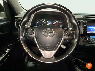 Toyota Rav4 2.5l 220H Advance