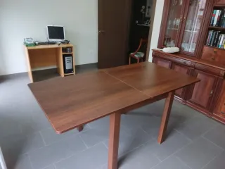 Mesa de salón 90x90 extensible a 180