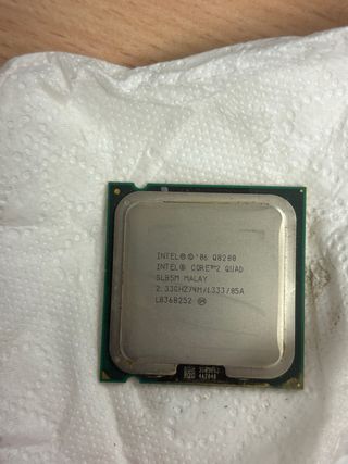 Intel Core 2 Quad Q8200 2.33GHz