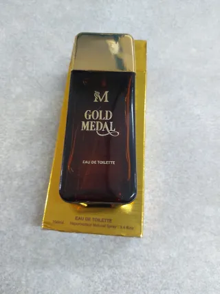 Profumo Gold Medal M Eau de Toilette 100ml