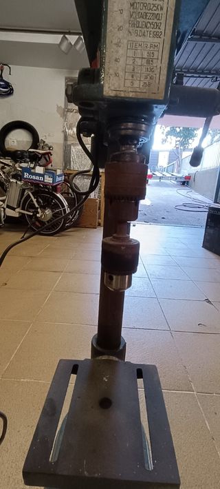 Taladro Columna Einhell 13mm 0.25KW